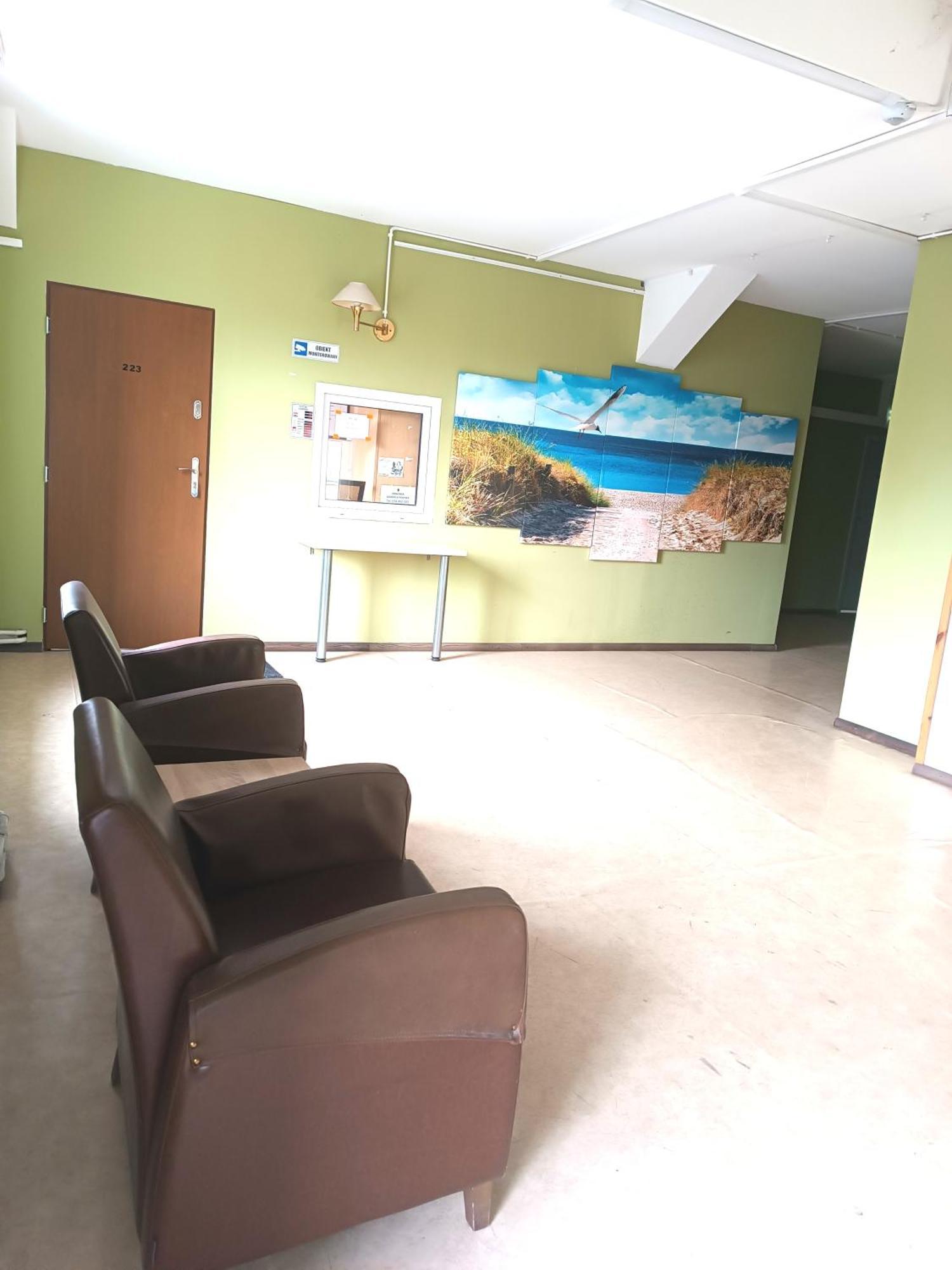 Hostel Krosnienska 12 Zielona Góra Kültér fotó